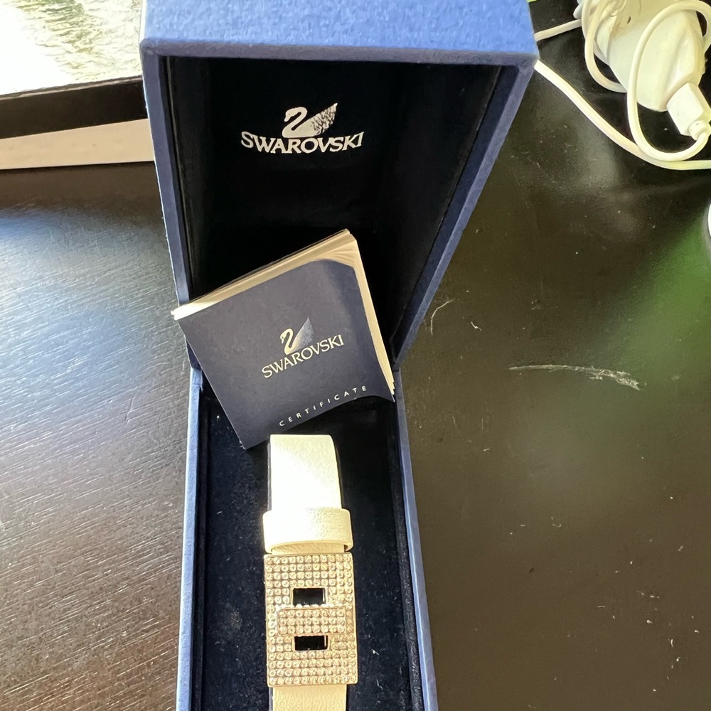 Swarovski Crystal Leather Bracelet